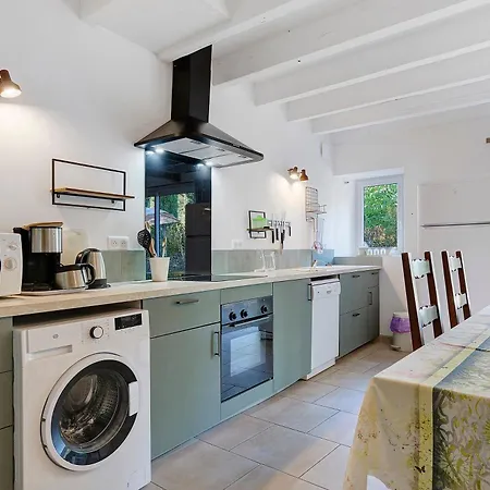 Les Cypres Piscine Partagee Apartment