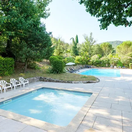 Les Cypres Piscine Partagee * Les Vans